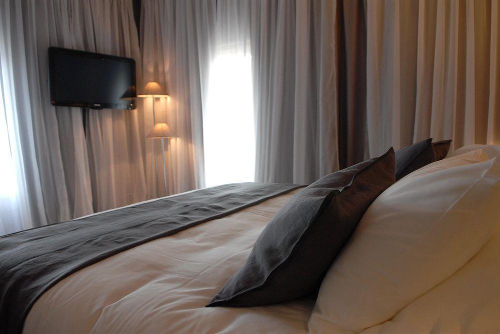 Best Western Hotel De La Breche Niort Eksteriør bilde