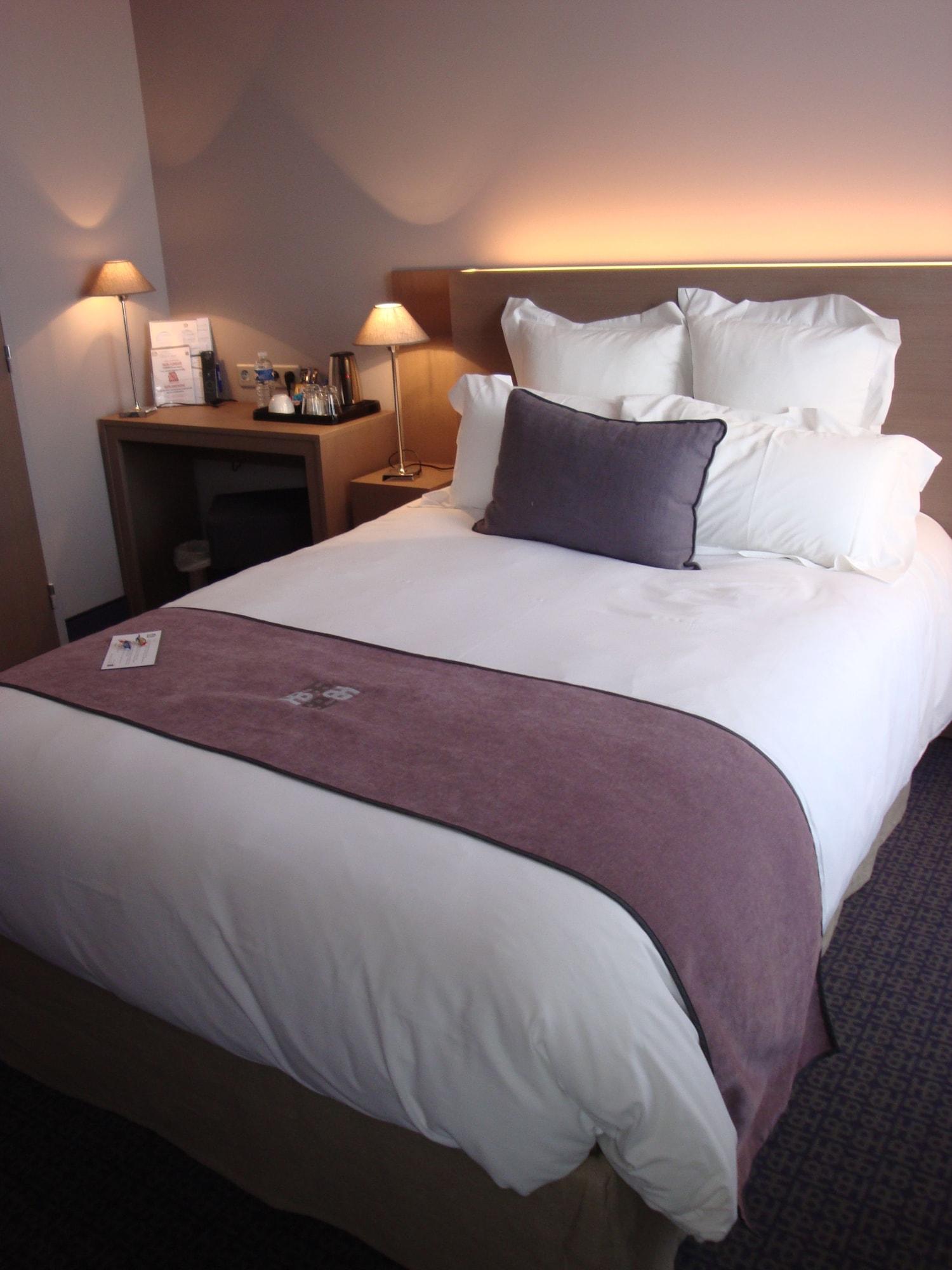 Best Western Hotel De La Breche Niort Eksteriør bilde