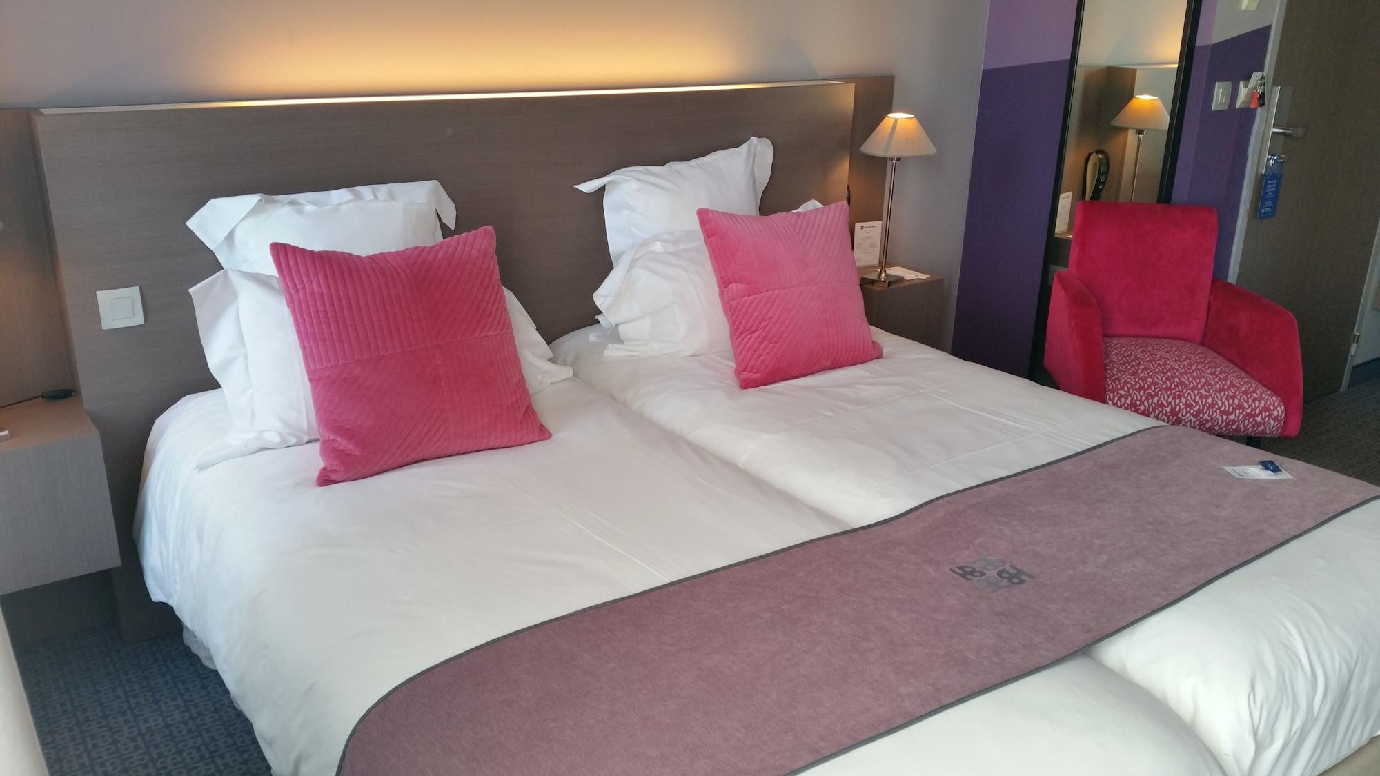 Best Western Hotel De La Breche Niort Eksteriør bilde
