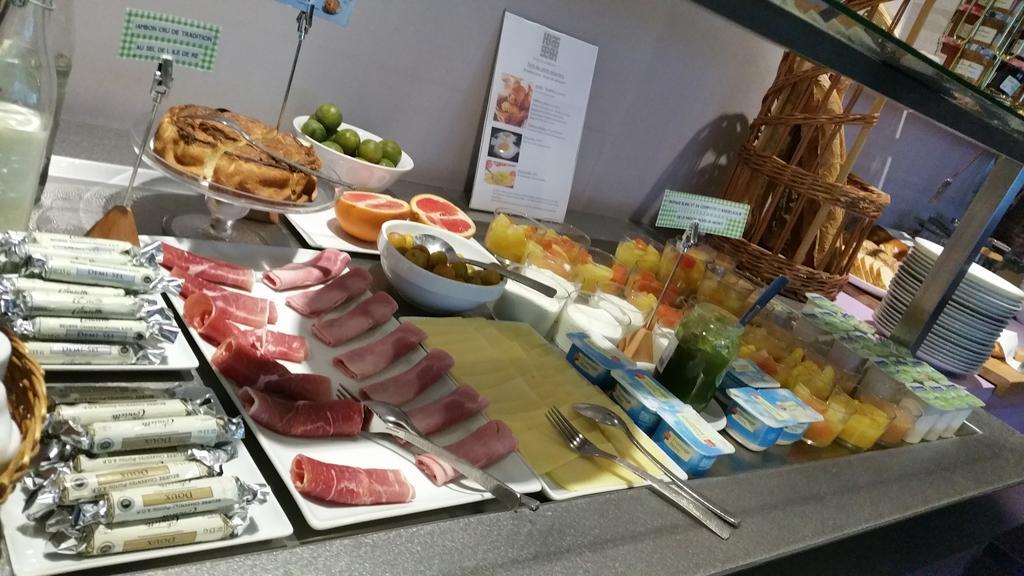 Best Western Hotel De La Breche Niort Eksteriør bilde